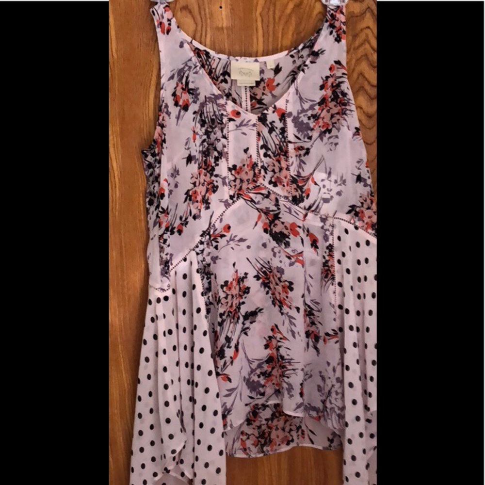 Vanessa Virginia tunic flowers and polka dots XS